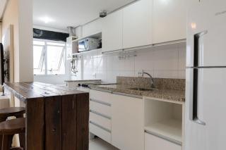 Apto elegante para casal em POA-RS URB1110 - Porto Alegre - 2
