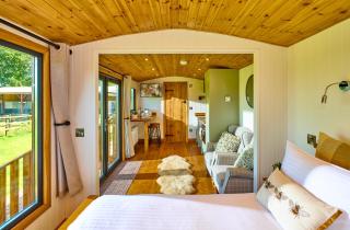 Abberley Shepherds Hut - Ockeridge Rural Retreats - Wichenford - 4