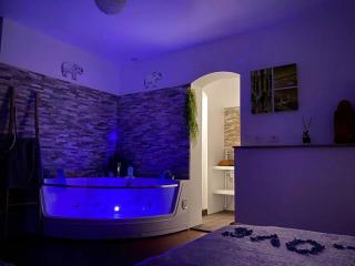 LOVE room suite balnéo - Bourcefranc - 0