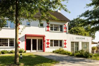 Schloss Hertefeld & Hertefeldhof - 9