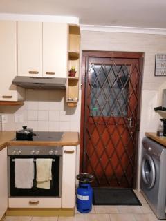 Pine-Tree Home - Cape Town - 7