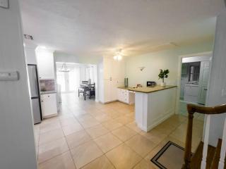 Skyline Breeze - Jensen Beach Family Getaway - Jensen Beach - 9