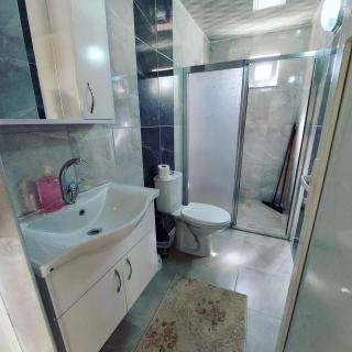 OLYMPOS YÖRÜK OTAĞI APART EVLERİ - 1