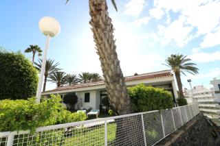 Amplio Bungalow con Piscina climatizada cerca del Yumbo y a pasos de Playa del Inglés - 3