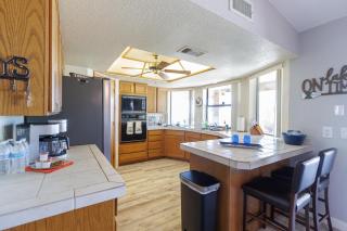 Coral Reef Lake House Adventure - 2