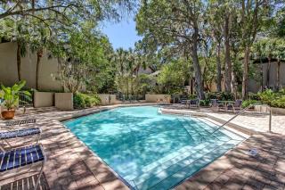 2349 Courtside Villas - 8