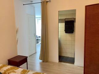 Accueillant petit T2 cœur de centre ville - 6