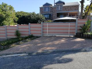 Shalom Cottage - Sedgefield - 1