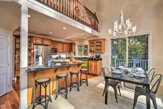Fox Paws Luxury Cabin - Hot tub, Fire pit & Pines! - Hansville - 3