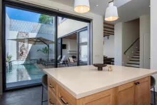 Casa Suspiros, Luxury 3BR Villa with Private Pool & Rooftop Views - 1