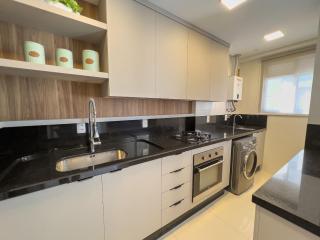 Varandas do Atlântico 403B - Excelente apartamento em condomínio de luxo a beira mar - Piscina climatizada - Academia - (Consultar serviços de roupas de cama e banho) - Bombinhas - 3