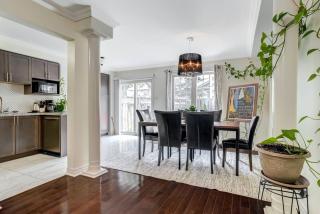 Luxury Home In Castlemore Brampton - Brampton - 4