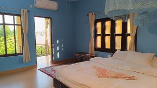 Mr. B's Place - Bhurkīā - 2