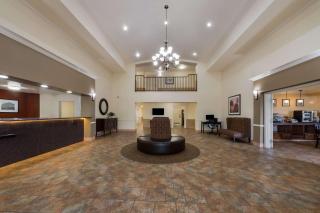 Best Western Salinas Valley Inn & Suites - 1