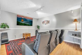 Red Oak Ridge, Hot Tub, Pool Table, WIFI, 560 FREE tickets each paid day!!! - Sevierville - 0