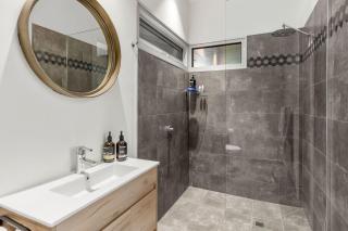 Tree Top House - Moggs Creek - 5