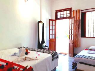 Green Shade Resort & Haritha Sewana Hotel - Nallathanniya - 4