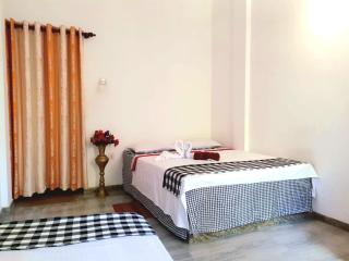 Green Shade Resort & Haritha Sewana Hotel - Nallathanniya - 7