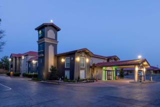 La Quinta Inn by Wyndham Kansas City Lenexa - Lenexa - 9