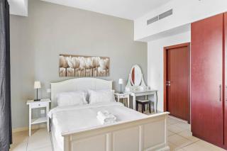 StoneTree - Beautiful 1BR Apartment with Partial Sea View - Dubai - 7