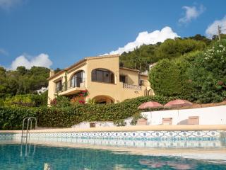 Authentic groundfloor apartment in beautiful villa, Javea - Jávea - 6
