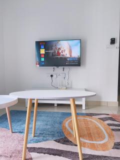 Airport stay Entire 3 BDR Apart, sleeps 4-5 guests, Kota Warisan KLIA - 5