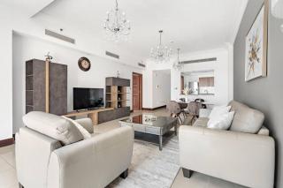 StoneTree - Luxurious 1 BR with Beach Access at Fairmont The Palm - Dubai - 2