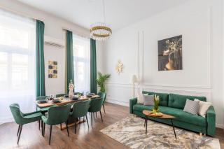 Luxurious Prestige Residence next to the New York Café - Budapest - 8