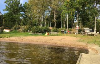 Gorgeous Home In Gräsbo With Sauna - - 8