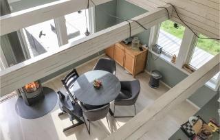 Gorgeous Home In Gräsbo With Sauna - - 6