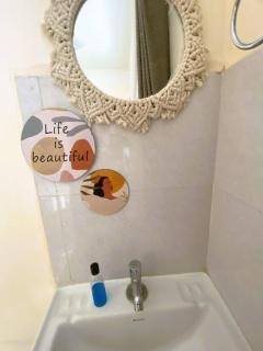 Moonstone Guest House - Guwahati - 1