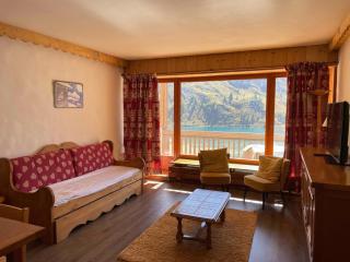 Appartement rénové proche pistes et commerces avec balcon - FR-1-502-459 - Tignes - 2