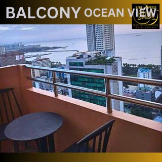 Near US Embassy x Free Unlimited POOL, MASSAGE & SAUNA Access x Promo This Month! Explore Deluxe Studio w Balcony in Manila Perfectly Situated Near NAIA Airport, Heart of Manila Updated 2025 Price for Your Unforgettable Ultimate Staycation Experience - Manila - 5