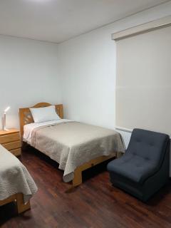 Miraflores Center - Larcomar, Parque Kennedy, Malecón - 9