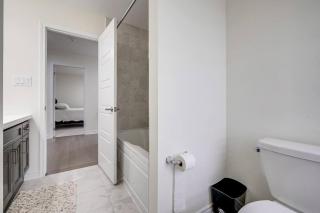 922 Logan Drive - Milton - 1