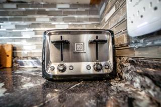 Luxury Stylish Home, Walk to Falls, Fire Pit&More - 5