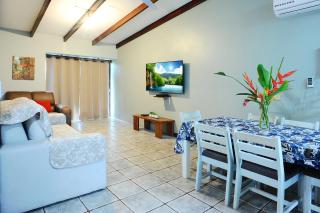 Private Fully Furnished Home at Wide Mouth Frog Hostel Quepos - 4