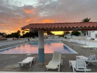 Cozy Bungalow - Costa Del Silencio - 0