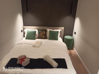 Square 21 Studio Apartments - Tirana - 1