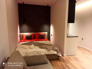Square 21 Studio Apartments - Tirana - 6