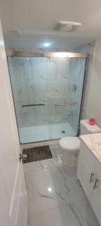 Comfy basement near KW airport - 5