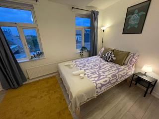 Luminous Family Flat (4 guests) - Londen - 4