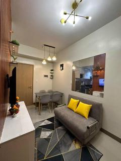 A COZY 2-bedroom w/ Balcony,kitchen,Wifi &Netflix - Manila - 0