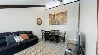 Newly remodeled home duplex unit near 4 world-class ski resorts - Sandy - 7
