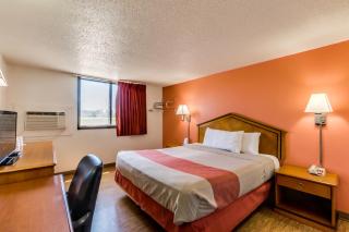 Motel 6-Albert Lea, MN - 6
