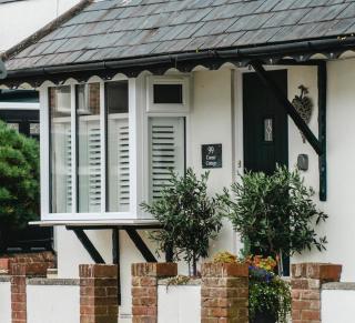 Corner Cottage - character, charm, great location. - Ringwood - 5