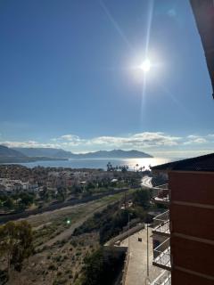 Precioso piso con vista y junto al mar - 5