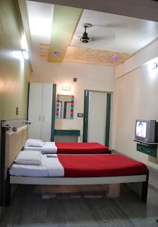 Hotel Garg - 2