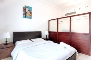 StoneTree - Furnished Studio with Lake View and near Metro - Dubai - 5