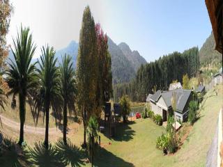 Emahlathini Guest Farm - 7